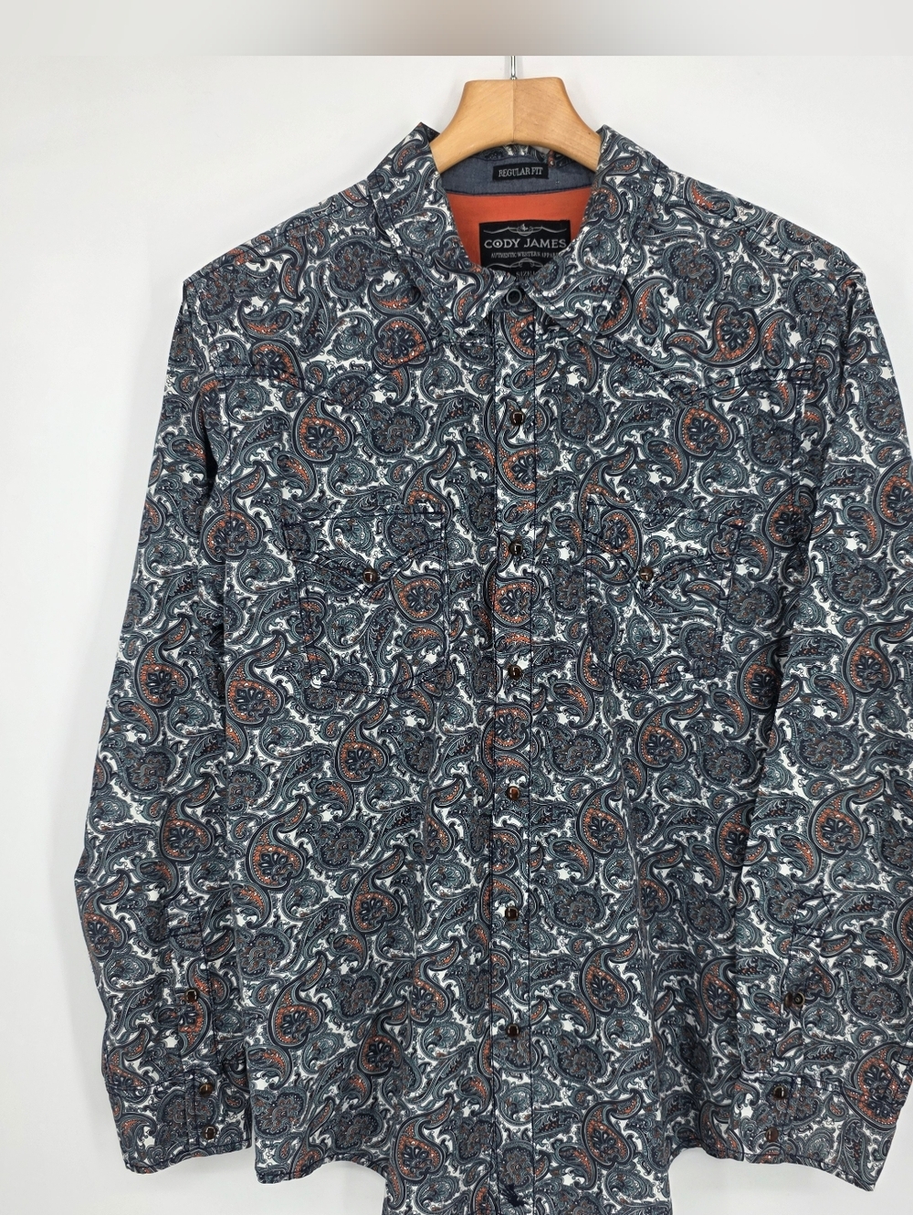Cody James Authentic Western Apparel Paisley Snap Button-Up Shirt Size L.